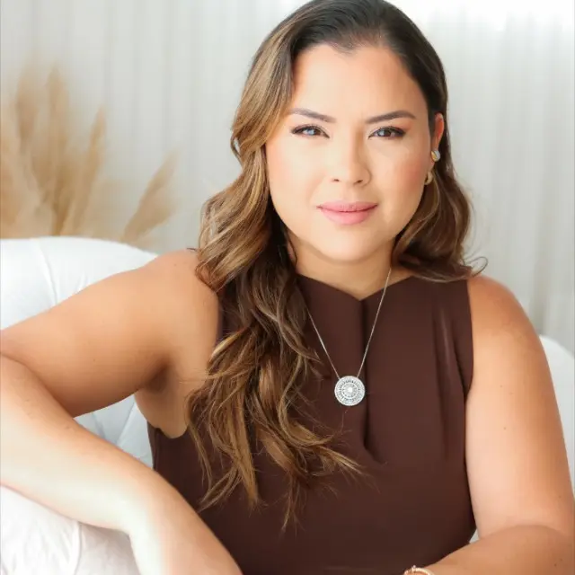 Dra. Sarah Souza